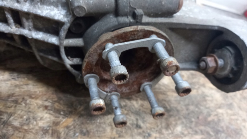 фото №14, Мост задний vw golf 4460310018