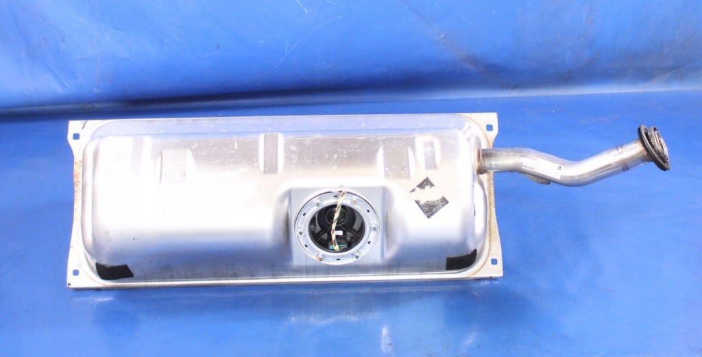 Купити Bak бак пального mercedes slk w171 a1714701801