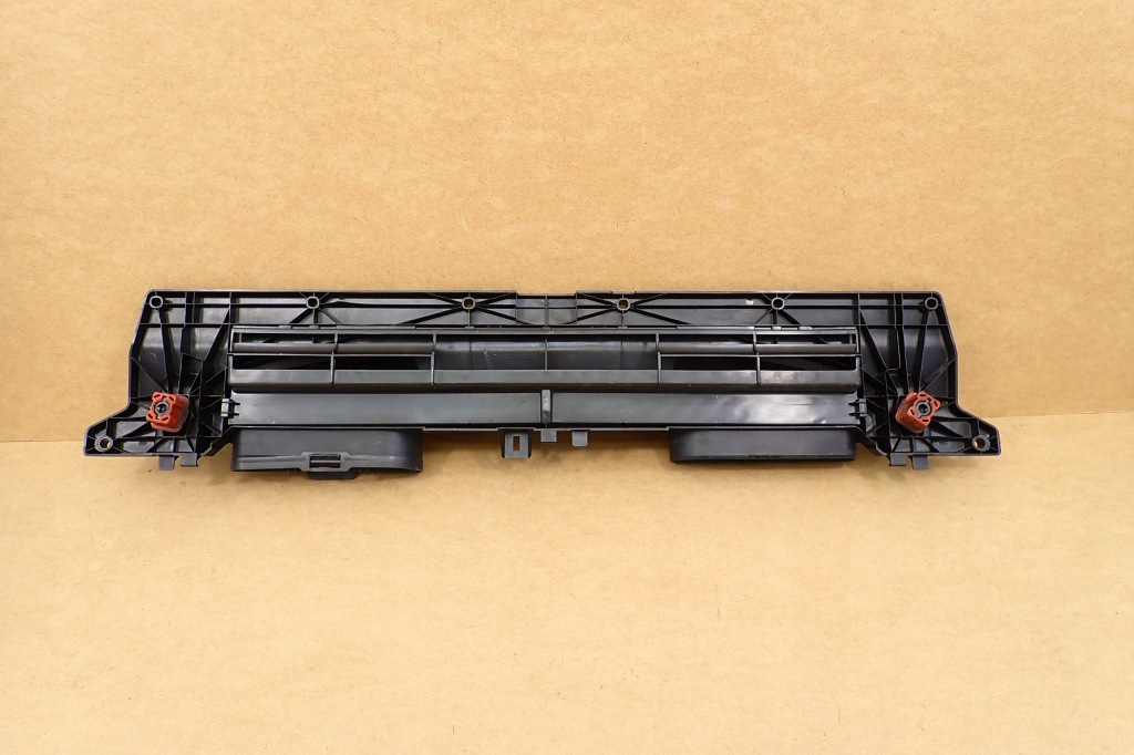 фото №6, Mercedes slk r172 w172 lift 11- pas передний канал воздуха a1725000255 оригинальный номер