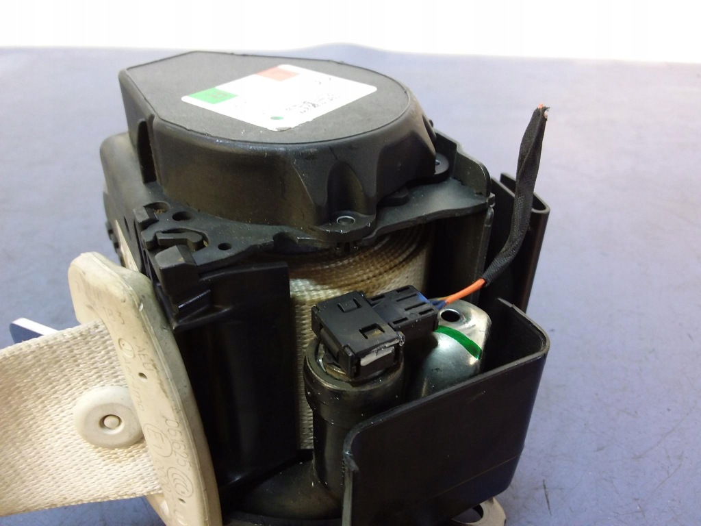 фото №4, Bmw g11 g12 pas безпеки задня 630704600a