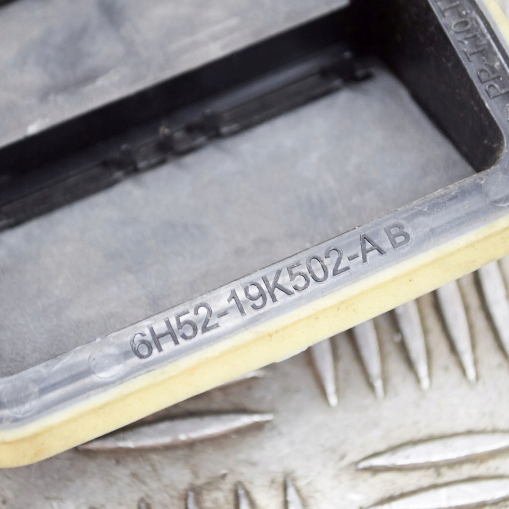 фото №6, Land rover discovery sport 2018 решітка вентиляційна pod бампером заднім