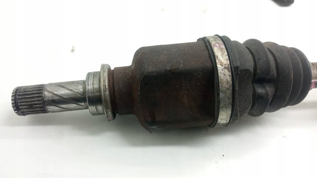 фото №5, Приводной вал левая renault clio iii 1.6 b 8200511220