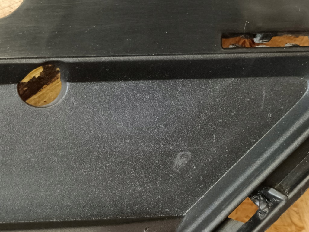 Bmw x1 f48n решётка бампера правый  перед 8497246 с Разборки