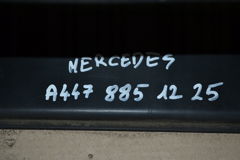 фото №12, Бампер задняя задний mercedes v klasa w447 vito pdc