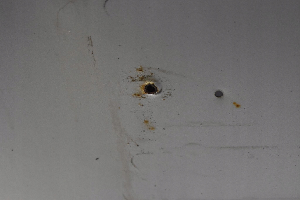 фото №9, Крышка багажника багажника задняя задняя серебристая kia cerato 1 i sedan 04-06