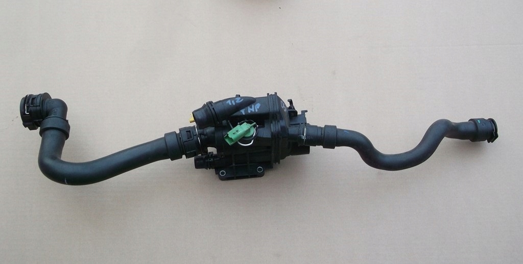 фото №1, Citroen peugeot 1,2 thp корпус термостата