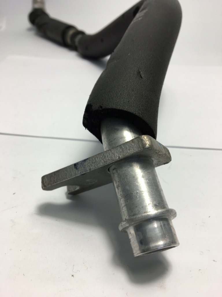 Шланг патрубок трубка труба кондиціонера mercedes w124 1248300115 1869970781 Недорого