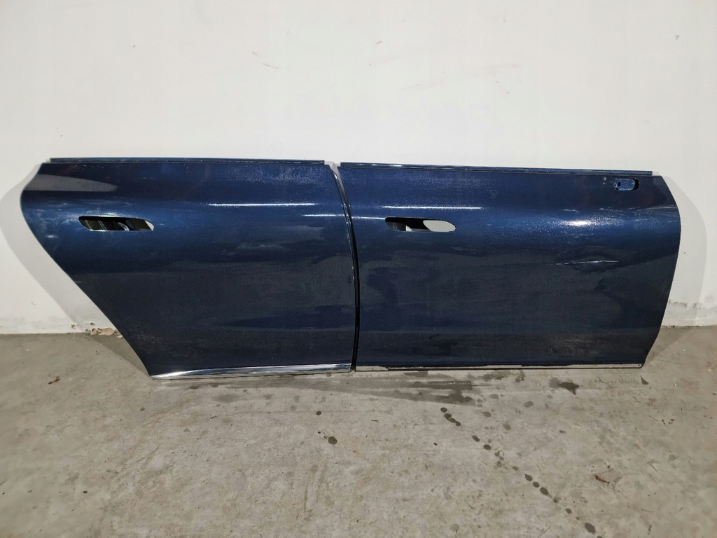 фото №1, Mercedes eqe w295 дверь правое задние задняя