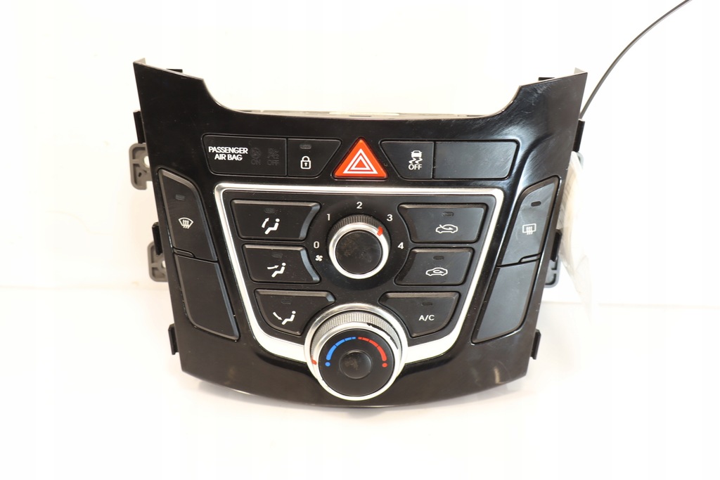 фото №1, Панель керування обдув hyundai i30 ii