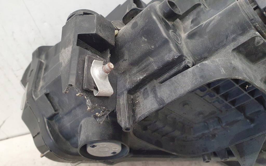 фото №13, Opel crossland x лампа перед правая led оригинал europa