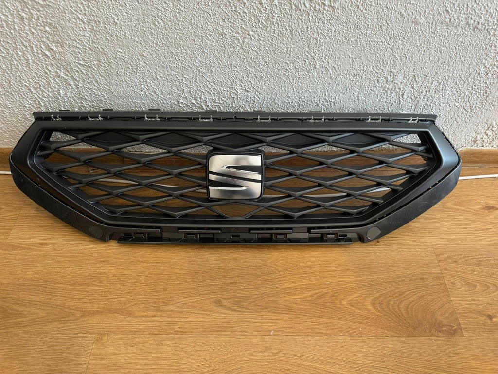 фото №1, Решётка радиатора решётка радиатора seat tarraco