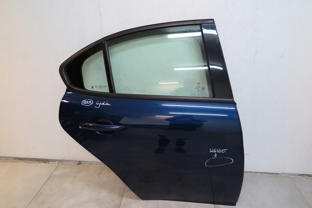 фото №1, Дверь правый задняя задние alfa romeo giulia