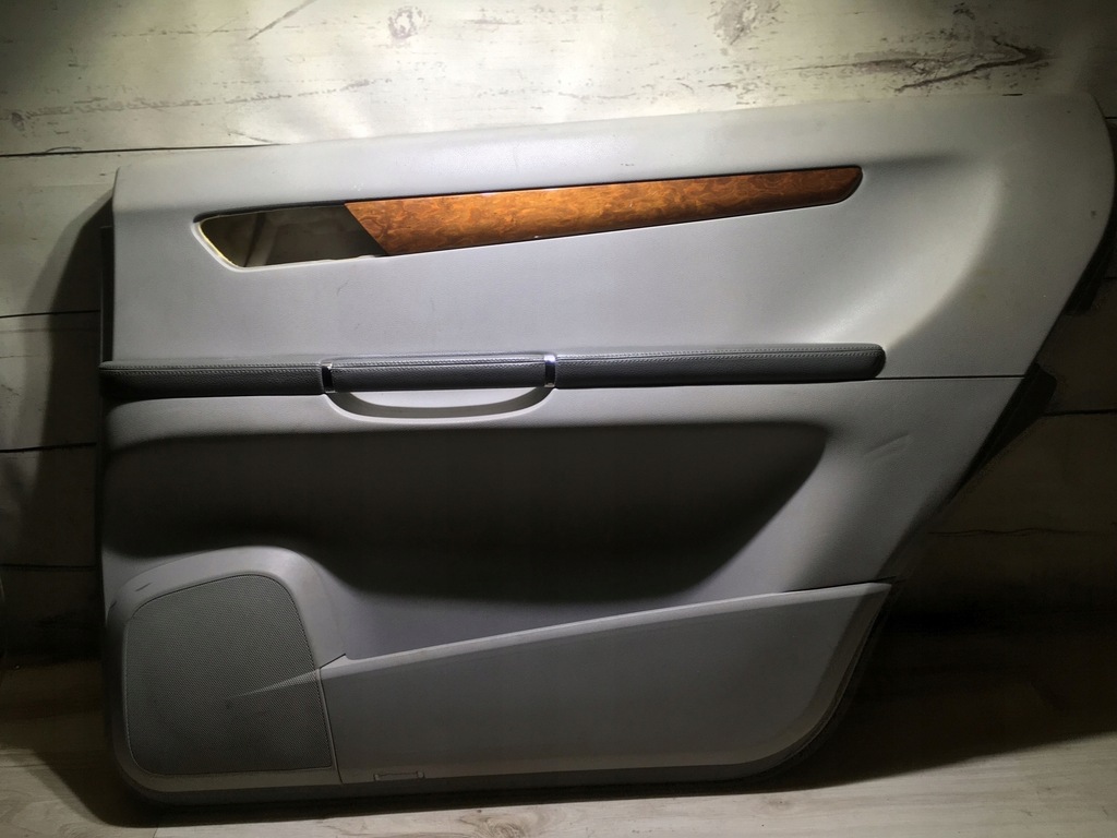 фото №1, Обшивка дверь правый задняя long mercedes w251 r-klasa