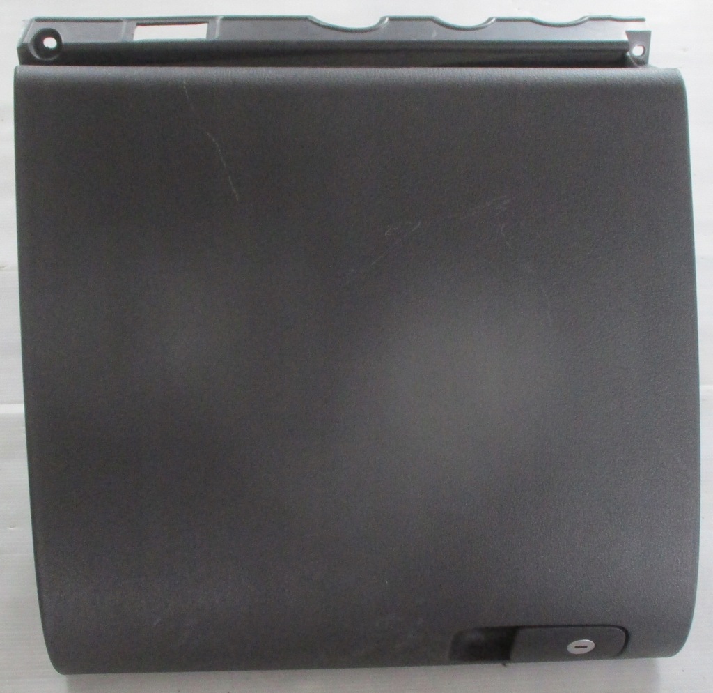 фото №1, Golf v plus бардачок пассажира 5m1857097k