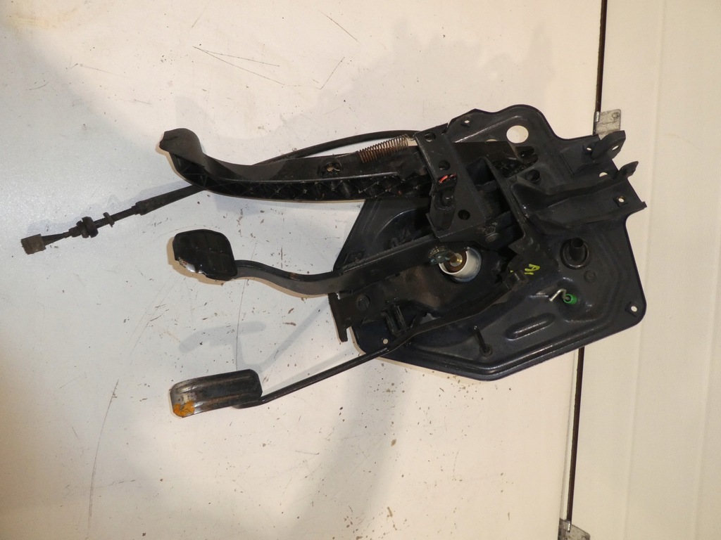 фото №1, Vw t4 підсилювач гальм педалі комплект 701612101h