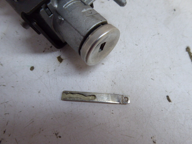 фото №9, Meriva b cosmo 10-14 замок зажигания ключ комплект 1.4 16v