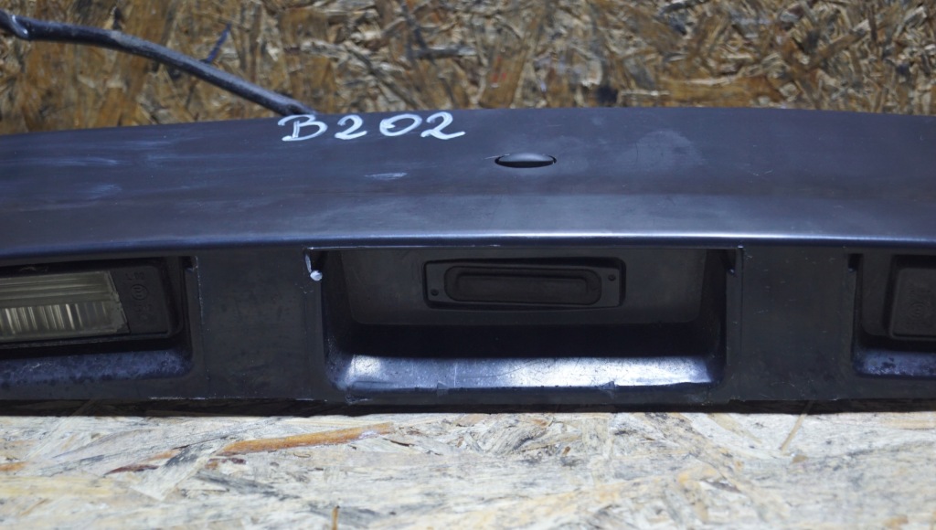 фото №8, Накладка кришки задня nissan qashqai j10 pod камера