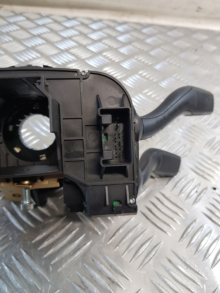 фото №12, Переключатель комбинированный лента audi a6 c6 4f0953549a 4e0953541 4e0953521 eu