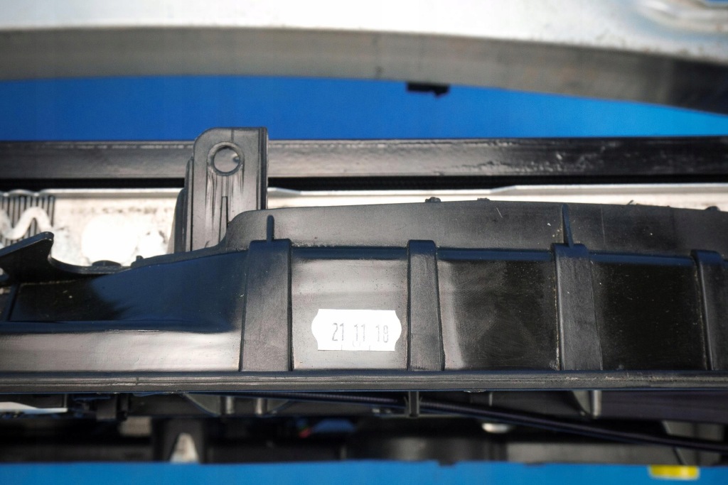 Ремень передний радиатор audi a7 4g8 рестайлинг  3.0tdi 272km crt Цена