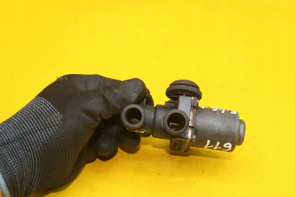 фото №5, Клапан обігрівача wody bmw e46 1.9 b 8369805