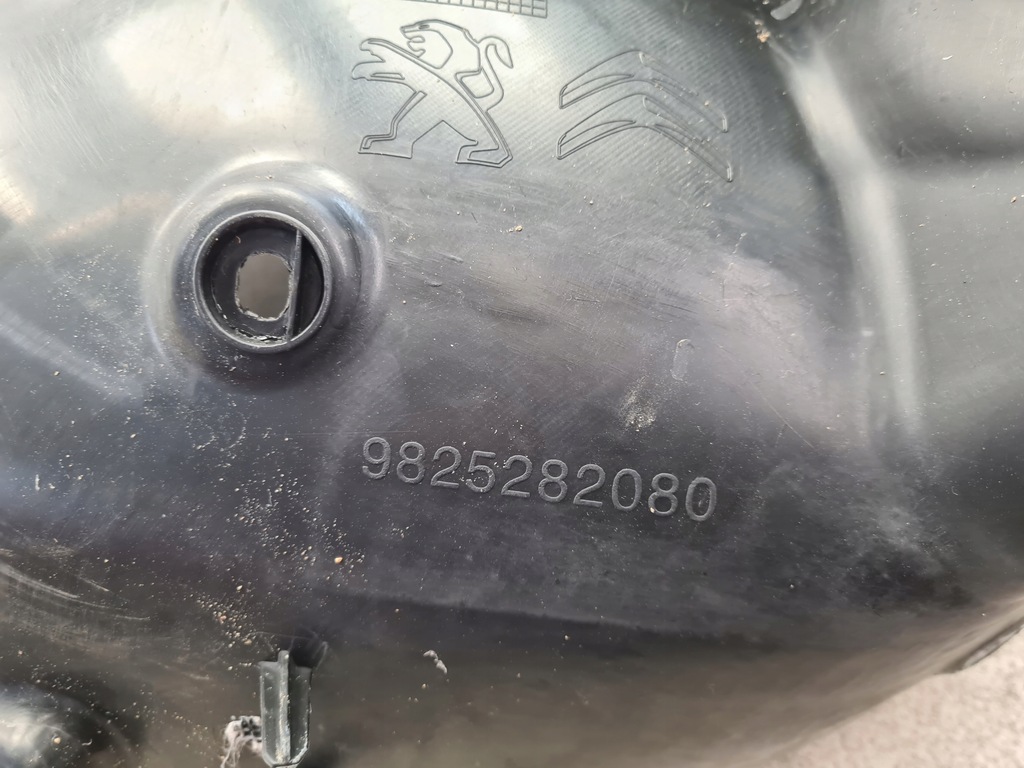 фото №9, Peugeot 5008 ii подкрылок левый перед 9825282080