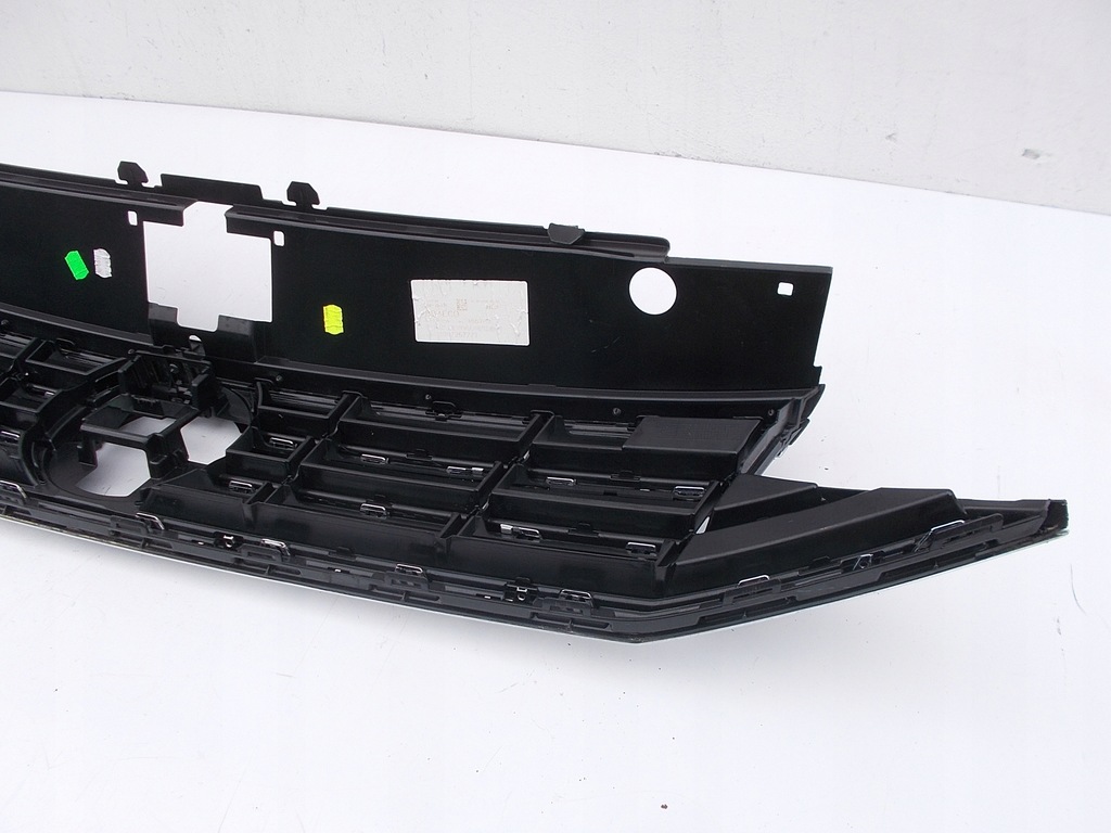 фото №12, Решітка радіатора решітка радіатора vw passat b8 lift r-line 3g0853653k