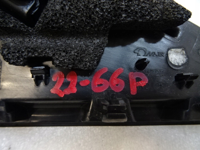 фото №10, Peugeot 3008 лівий трикутник декоративний крила передній перед 9684243377