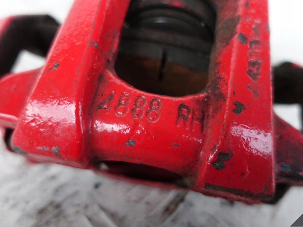 фото №13, Jeep grand cherokee wk2 суппорт+ диск задняя l lub p