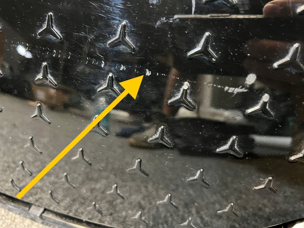 фото №9, Mercedes eqa решётка радиатора + led средний a2438885900