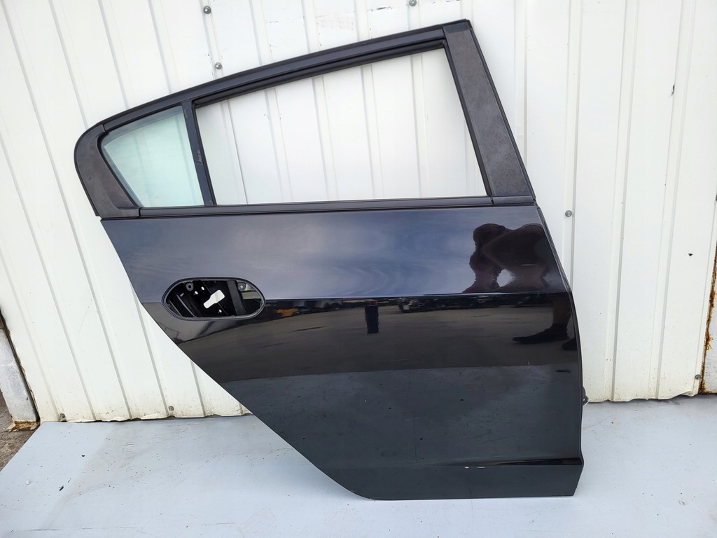 фото №1, Honda insight ii 10r двері праве задні правий задня nh731p