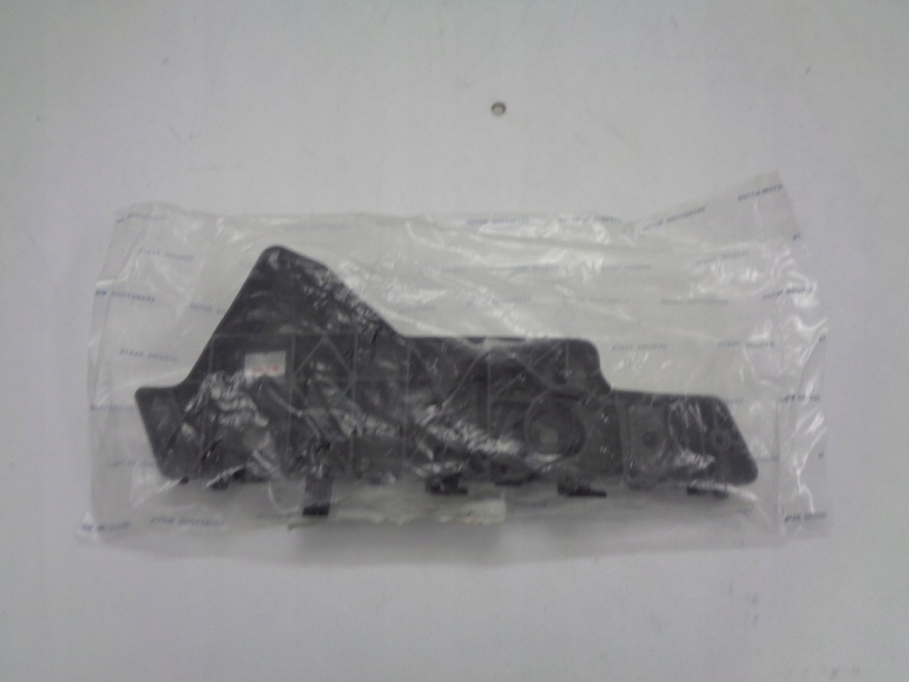 фото №1, Ssang yong e100 напрямна праве кронштейн перед