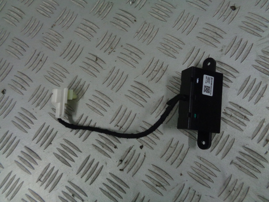 фото №1, Mg zs ev 2022 модуль usb