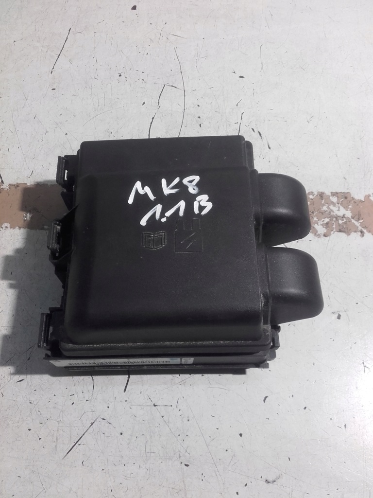 фото №1, Ford fiesta mk8 коробка запобіжників 1.0 eb 1.1