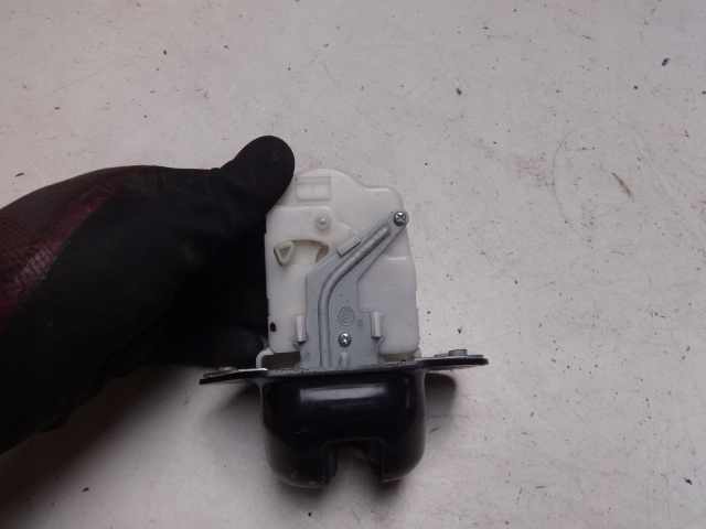 Renault talisman универсал замок крышки багажника задний Цена