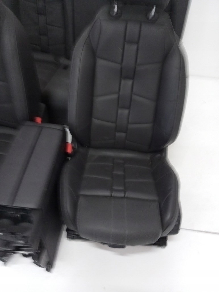 фото №5, Сиденья обивка кожа citroen ds7 ds 7