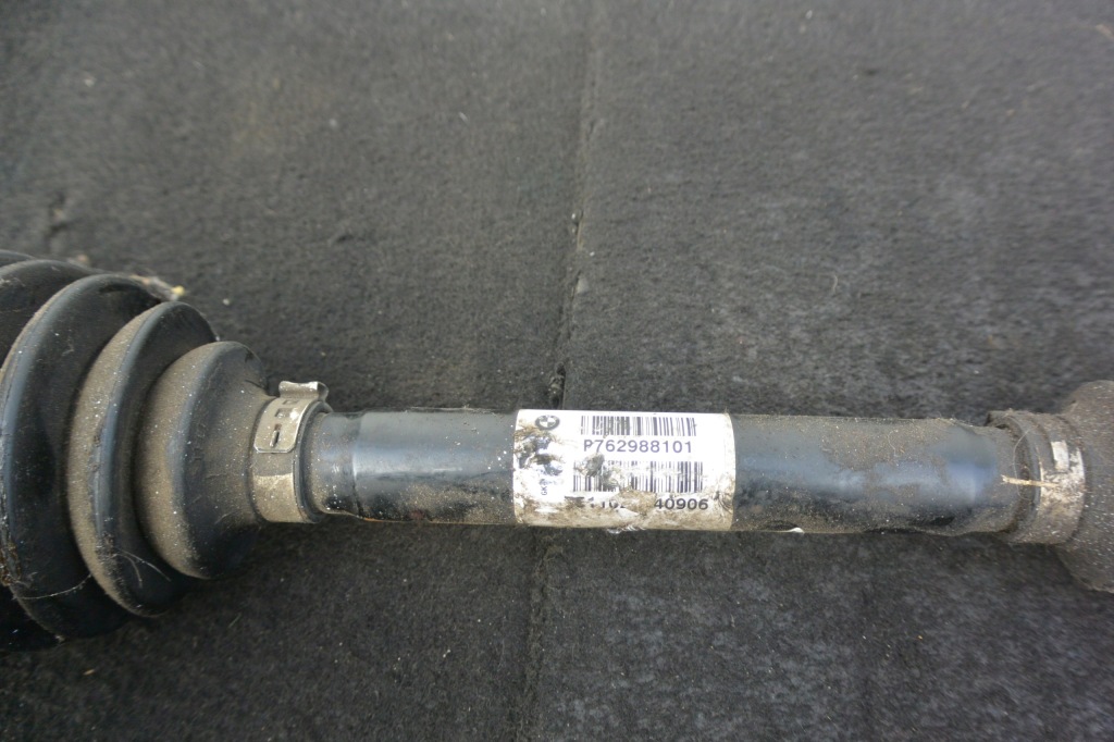 Привідний вал лівий перед bmw x5 x6 f15 f16 Доставка