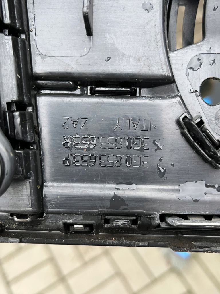 фото №5, Vw passat b8 phev lift решётка радиатора решётка радиатора разъём