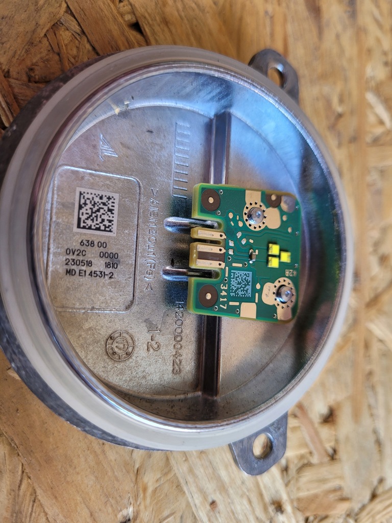 фото №5, Модуль led jeż bmw оригинальный номер 2 f46 1420000423