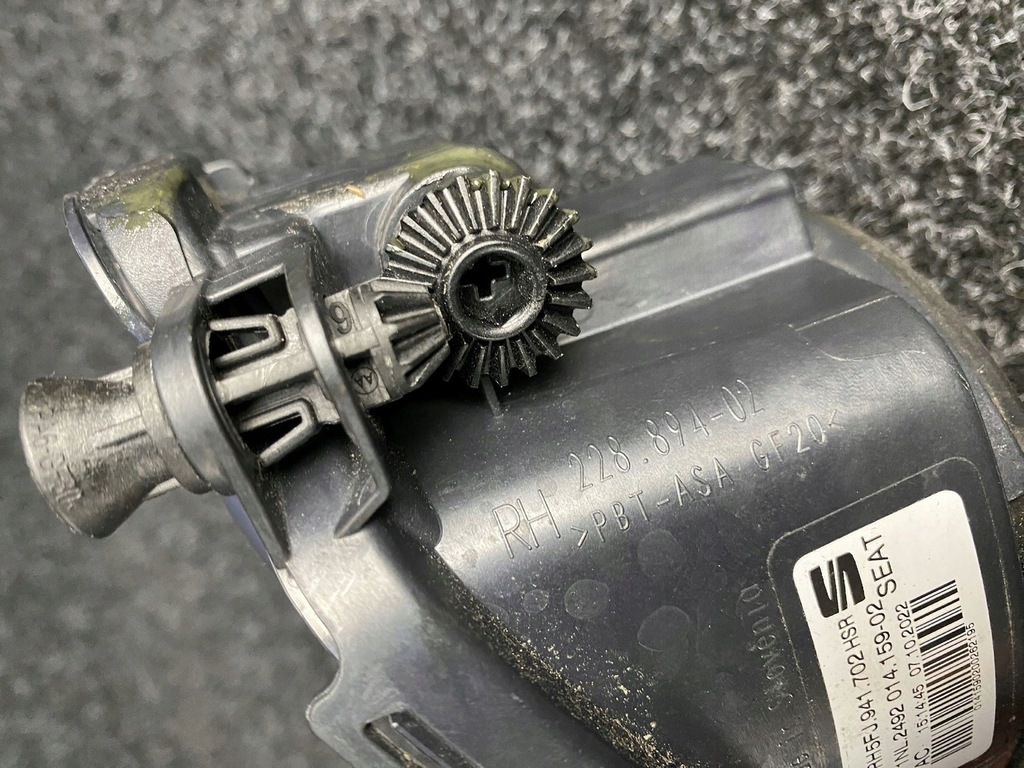 фото №6, Seat tarraco протитуманна фара правий перед передній 5fj941702