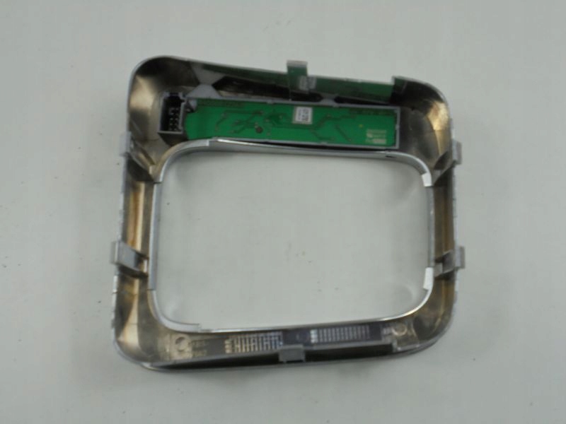 фото №8, Vw volkswagen golf plus корпус рамка домкрата 5m1713203d