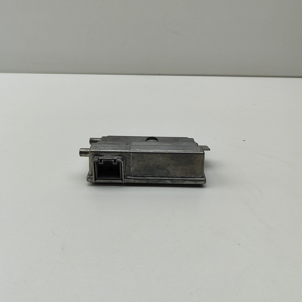 фото №5, Skoda enyaq iv 2021 камера стекло передней / лобовое