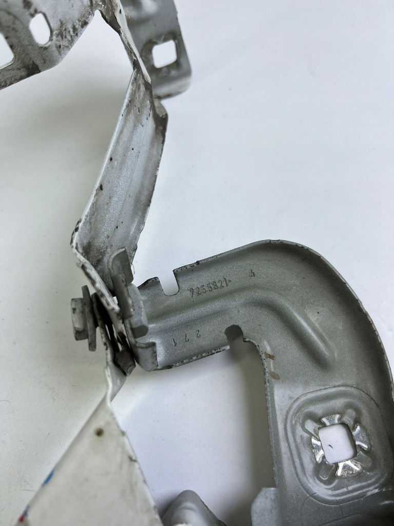 фото №6, Кронштейн крыла левый перед bmw f30 f31 a300 alpinweiss