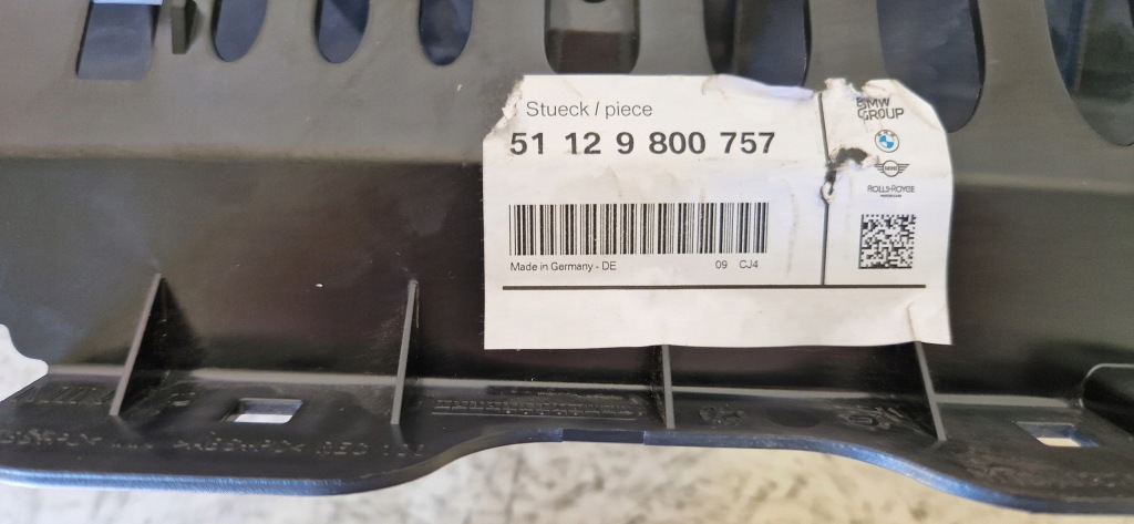 фото №5, Mini r60 r61 направляющая бампера задняя 9800757 новый