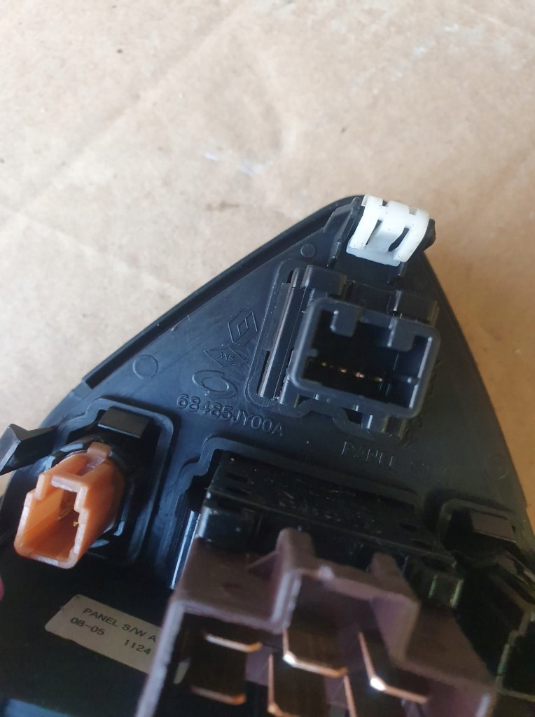 фото №2, Переключатель кнопка аварийных renault koleos