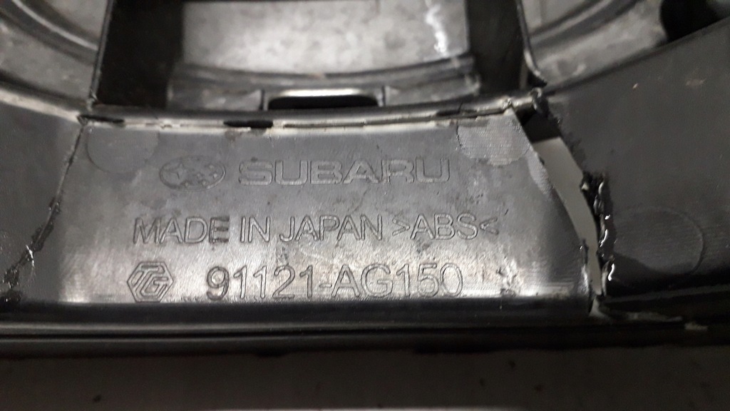 фото №11, Subaru legacy 4 iv 03- решётка радиатора - молдинг хром значок