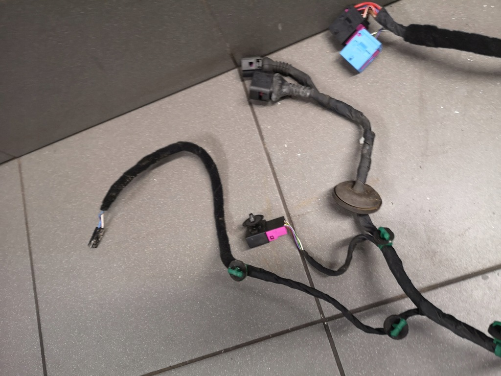 фото №4, Жгут дверь левый задняя vw phaeton 3d0971693bg