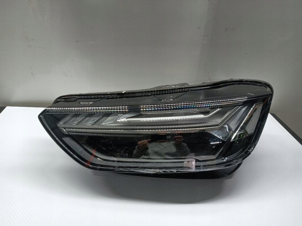 Купити Фара перед передня ліва audi q5 80a941035