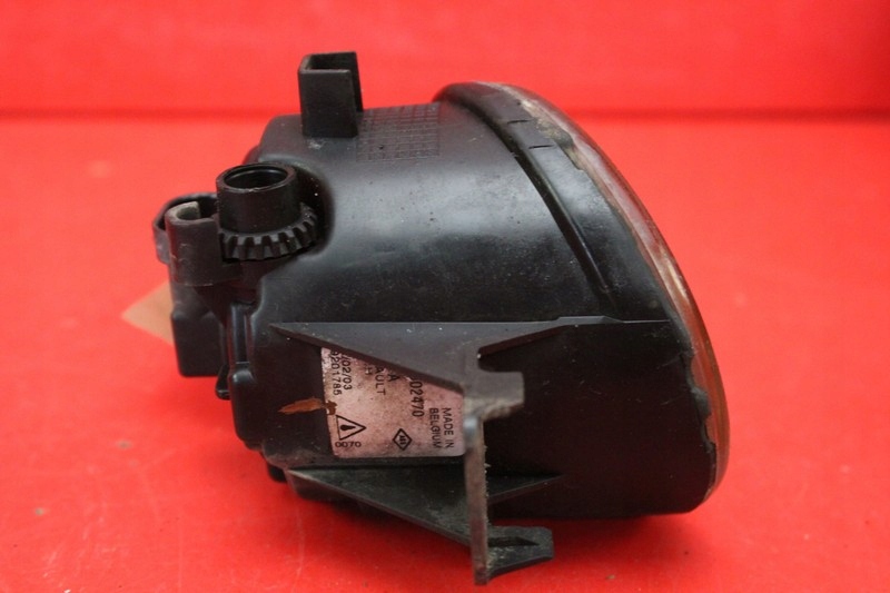 фото №4, Противотуманная фара левый перед передний 8200002470 renault vel satis 02-05