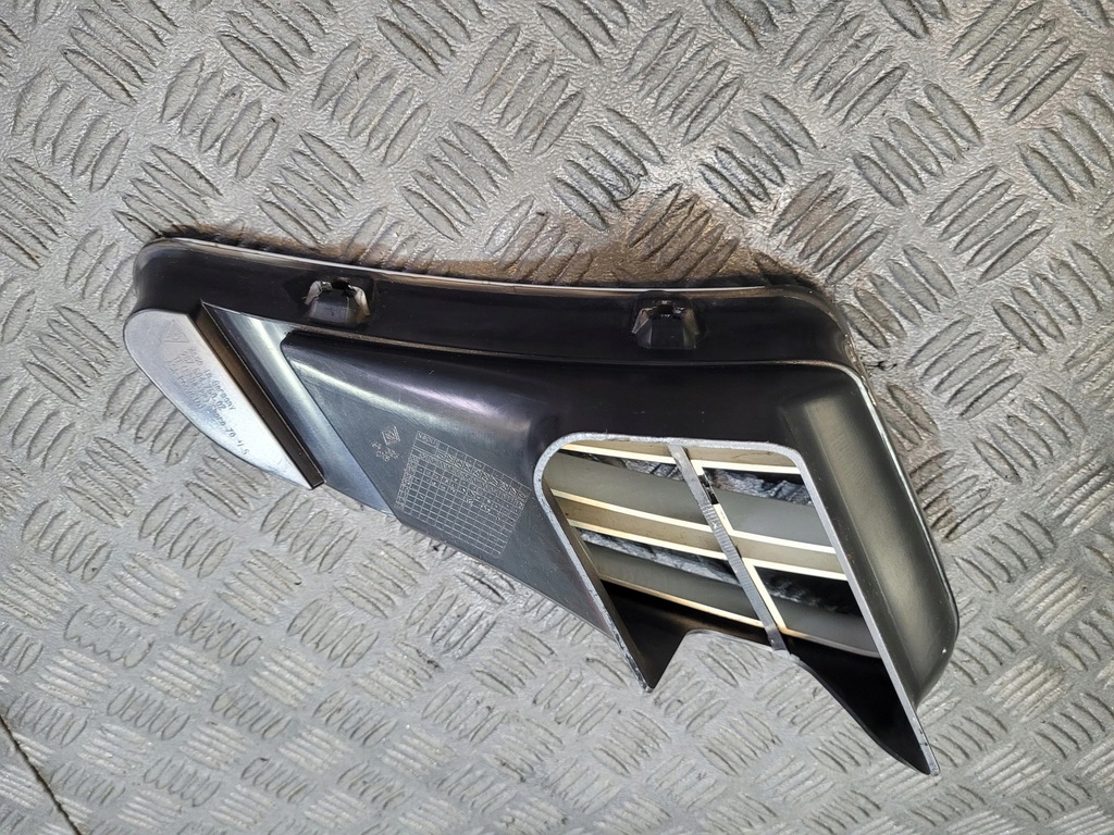 фото №5, Решітка впуск крила права 98750475002 porsche boxster cayman s 987 3.4