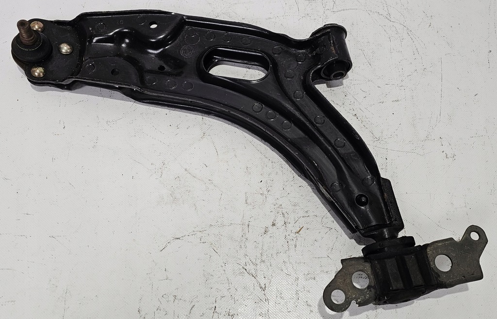 фото №1, Новый оригинальный рычаг левый перед fiat siena / palio